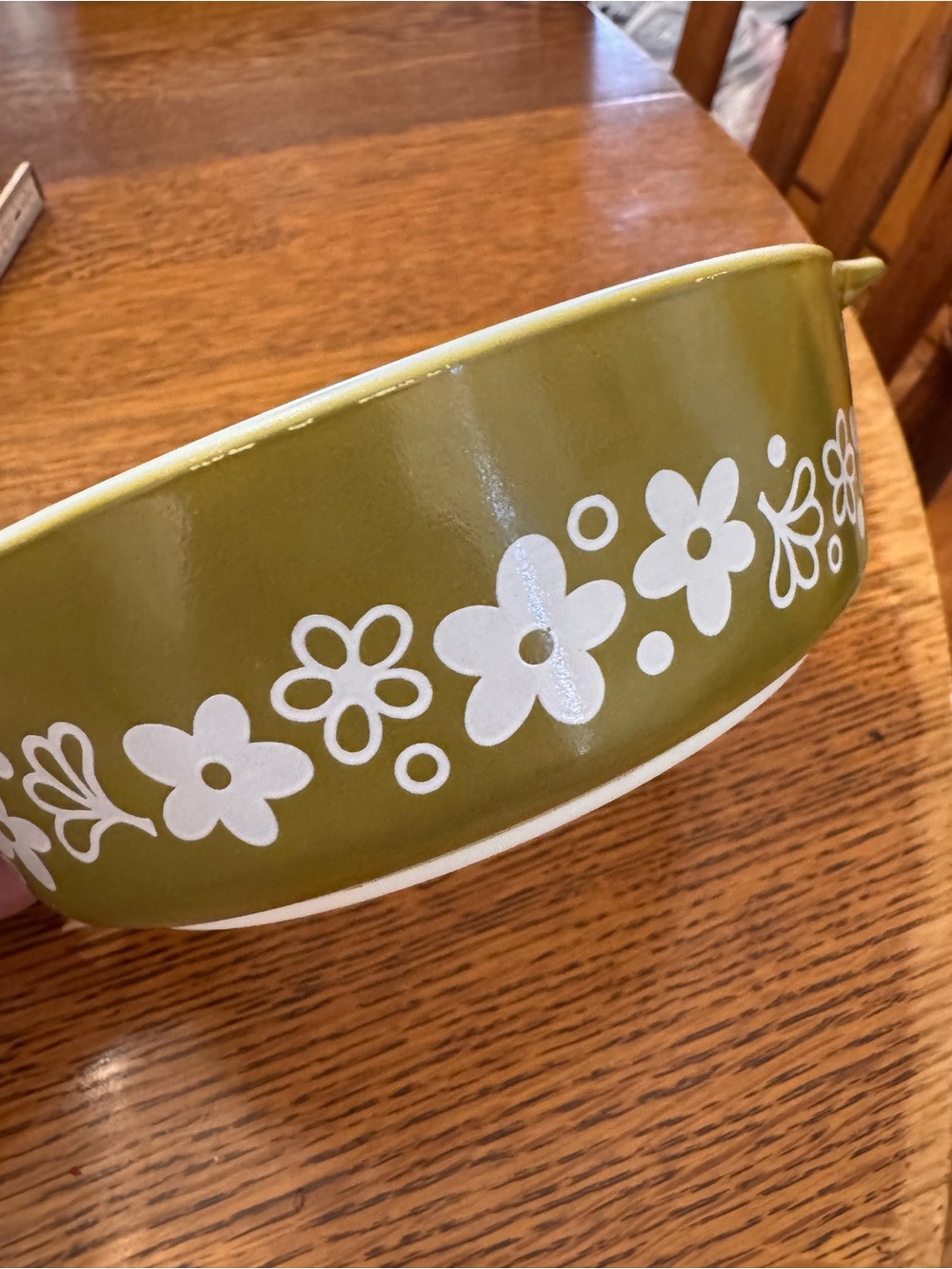 Pyrex Green Floral Serving or baking dish - White Flower Pattern